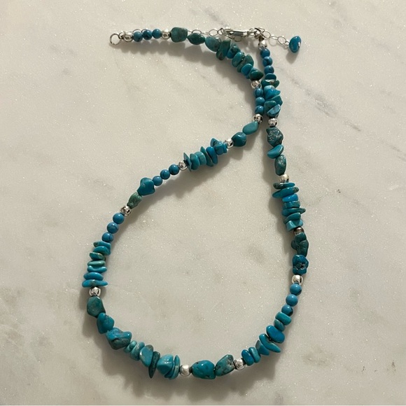 Vintage Blue Turquoise Chip Necklace with Sterling Clasp - Picture 15 of 16